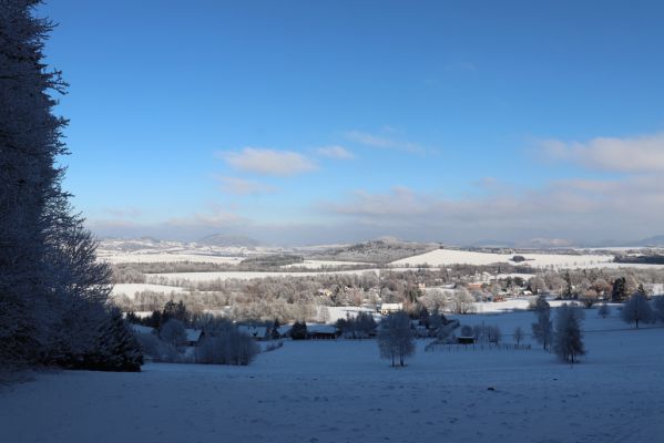 Žacléř, 11.1.2022
Rýchory, pod Boberskou strání. Pohled na Bobr a Polsko.
Keywords: Krkonoše Rýchory Žacléř Bobr