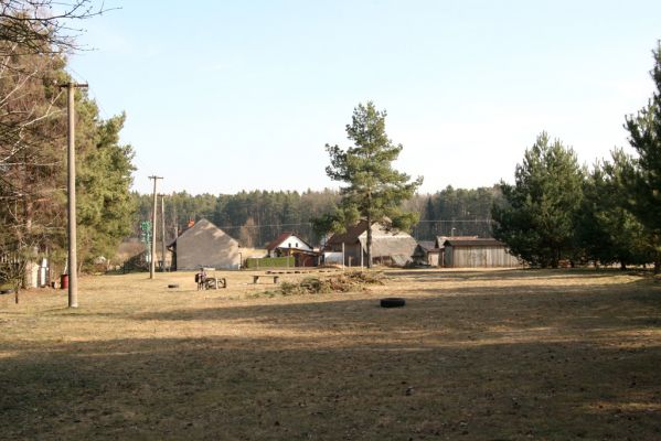 Bohumileč, Zástava, 6.3.2013
Písčiny uprostřed obce - prostor pro volnočasové aktivity obyvatel. 
Mots-clés: Rokytno Bohumileč Zástava