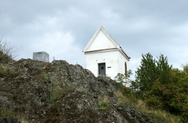 Jičín - vrch Zebín, 15.8.2007
Kaple na vrcholu Zebína.
Schlüsselwörter: Jičín Zebín