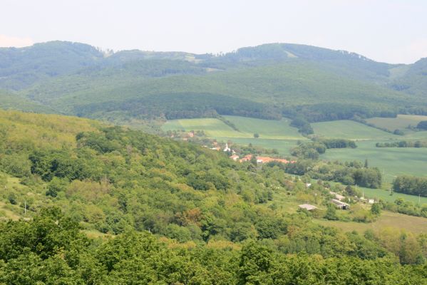 Zlatno, 20.5.2016
Zlatnianska skalka. Pohled na Zlatno.
Keywords: Zlatno Zlatnianska skalka