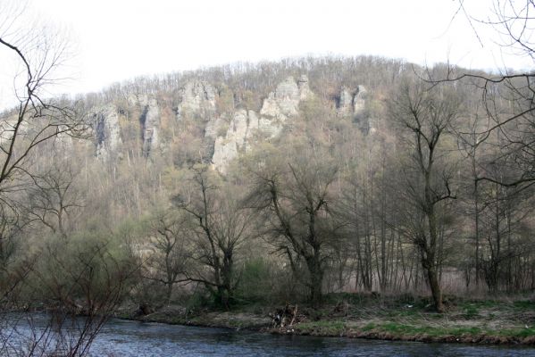 Zvolen, 4.4.2016
Javorie, Hron mezi Pustým hradem a Veľkou stráží.



Schlüsselwörter: Zvolen Javorie Hron Veľká stráž